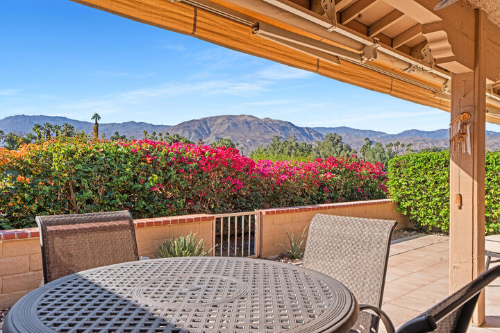 Property Photo: 83 Conejo Circle CA 92260
