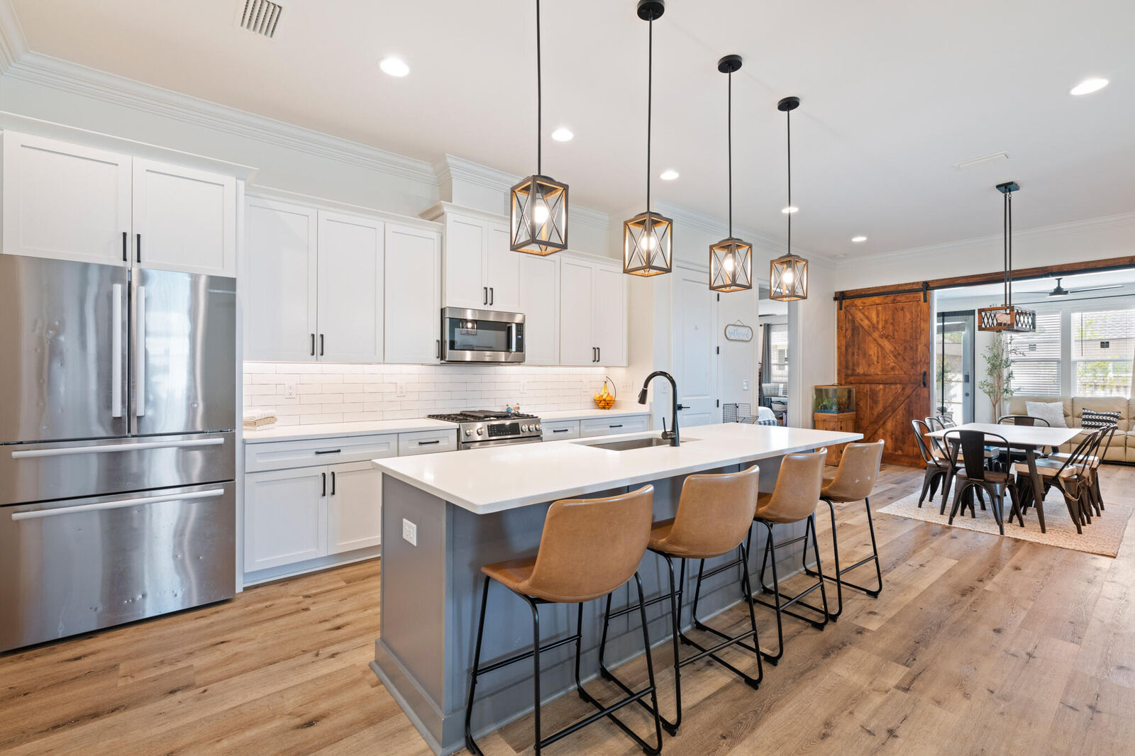 Property Photo: 106 Amelia Rae Circle FL 32580