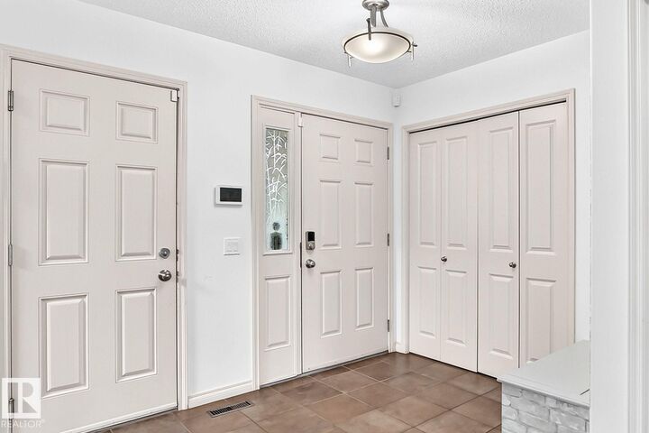 Property Photo:  217 Silverstone Crescent  AB T7Z 0E8 