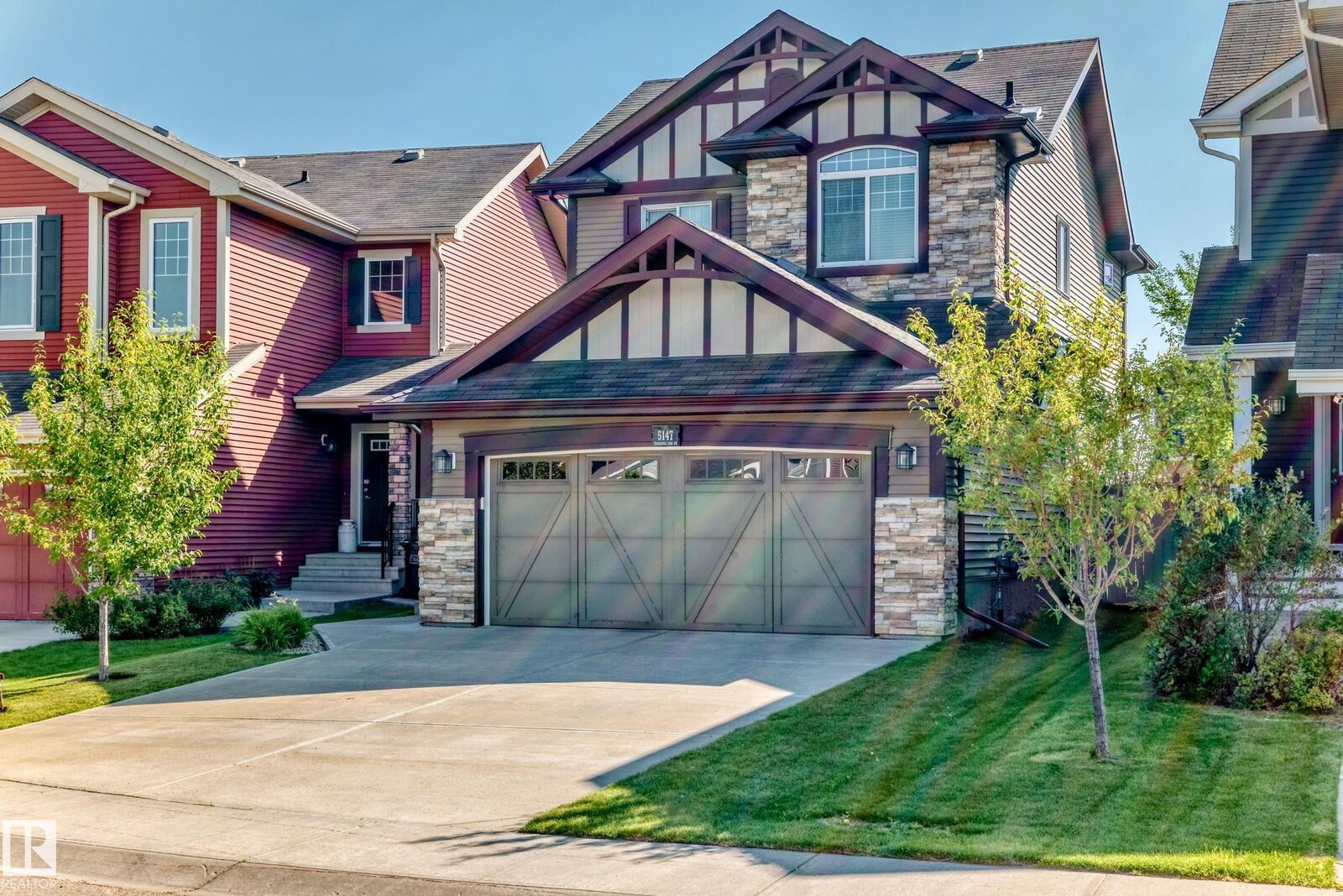 Property Photo:  5147 Crabapple Link SW  AB T6X 1X1 