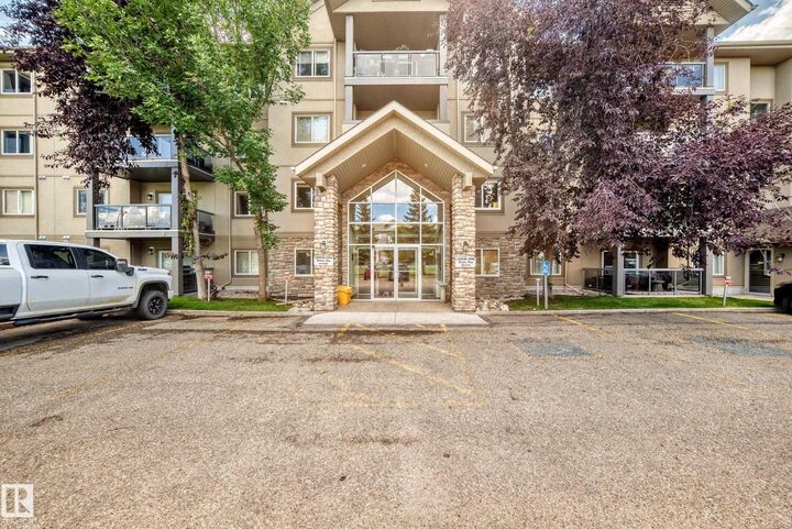 Property Photo: 279 Suder Greens Drive NW 324 AB T5T 6X6