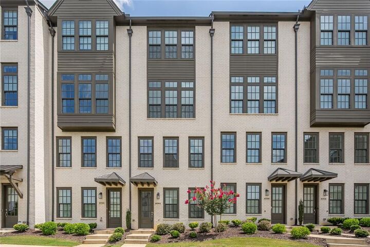 Property Photo: 6794 Encore Boulevard GA 30328