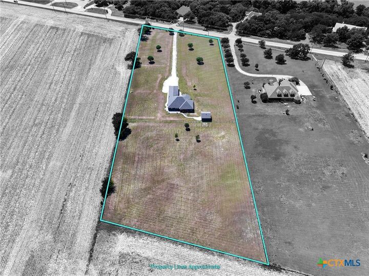 Property Photo: 10559 Hartrick Bluff Road TX 76502