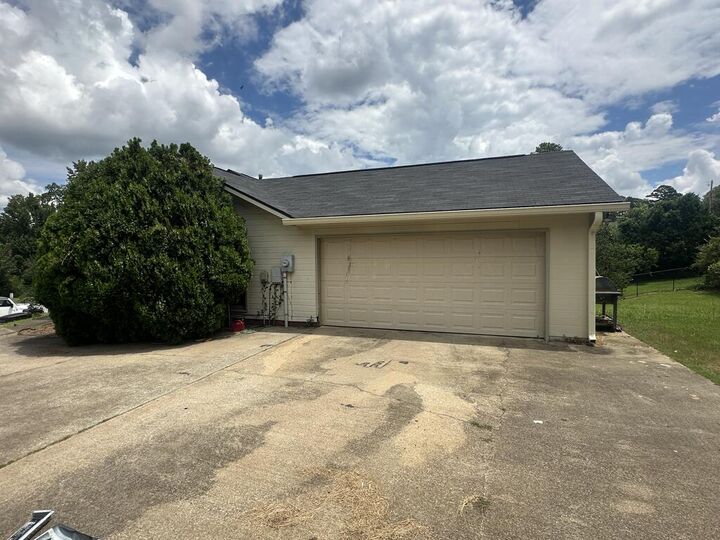 Property Photo:  636 Wandering  Court  GA 31907 