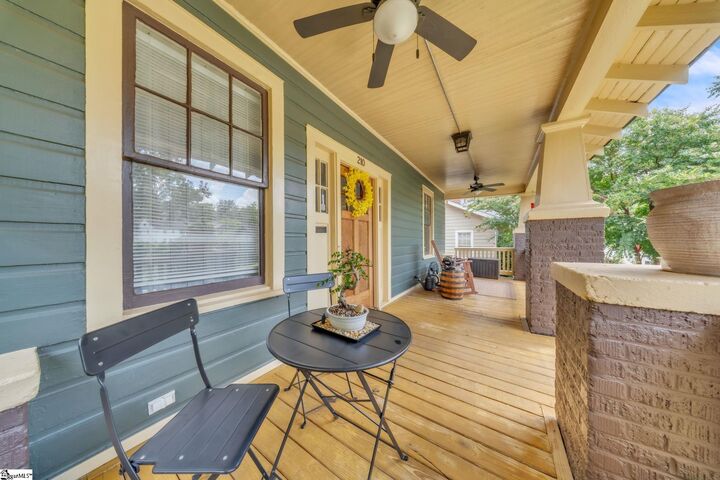 Property Photo:  210 Carlisle Street  SC 29306 