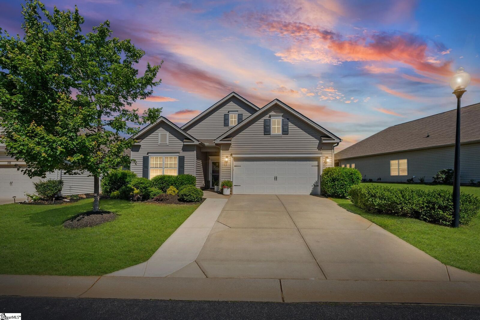 Property Photo:  709 Arnica Drive  SC 29334 