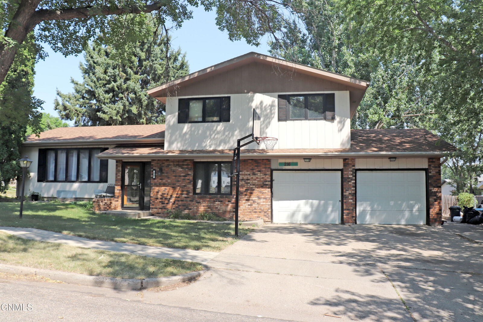 Property Photo:  216 Apollo Avenue  ND 58503 