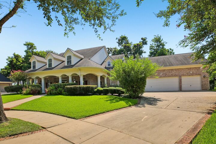 Property Photo:  3 Wilmington Court  TX 77479 