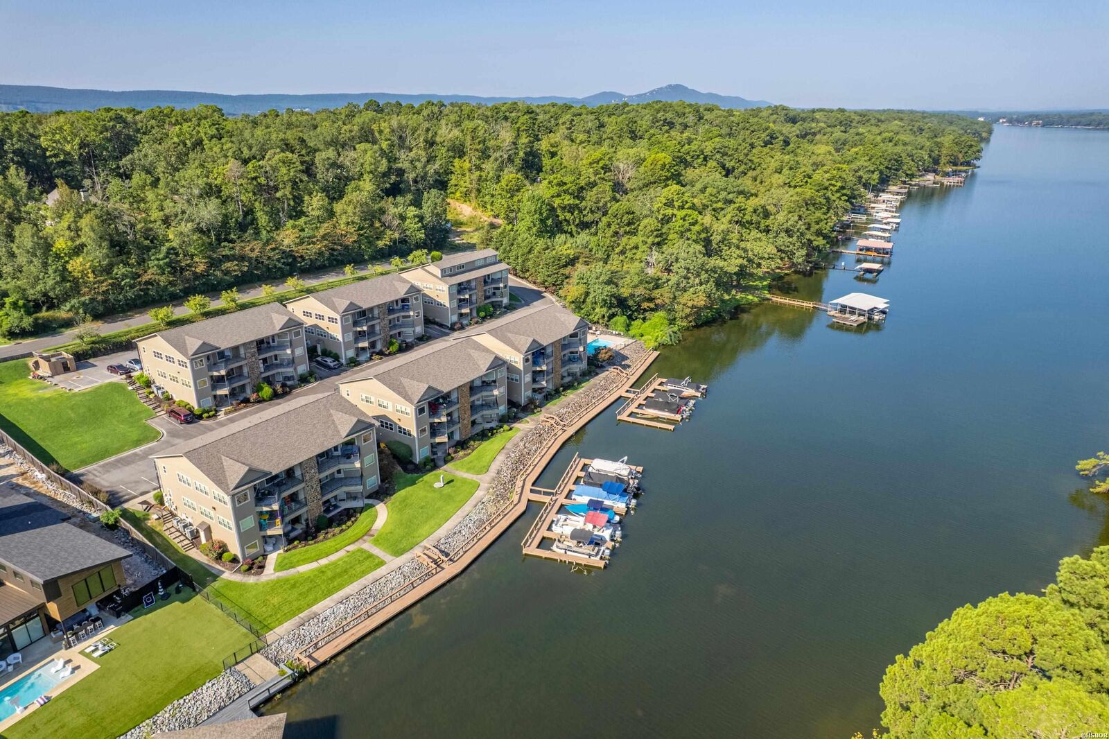 Property Photo: 640 Arkridge Road H-5 AR 71913