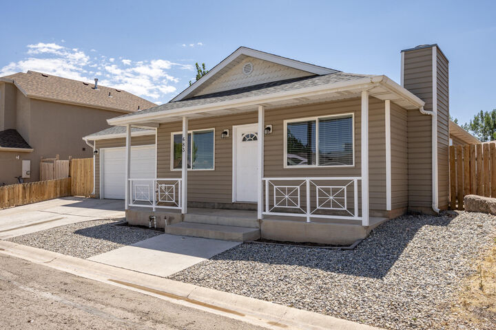 Property Photo: 683 W 1350 N UT 84721
