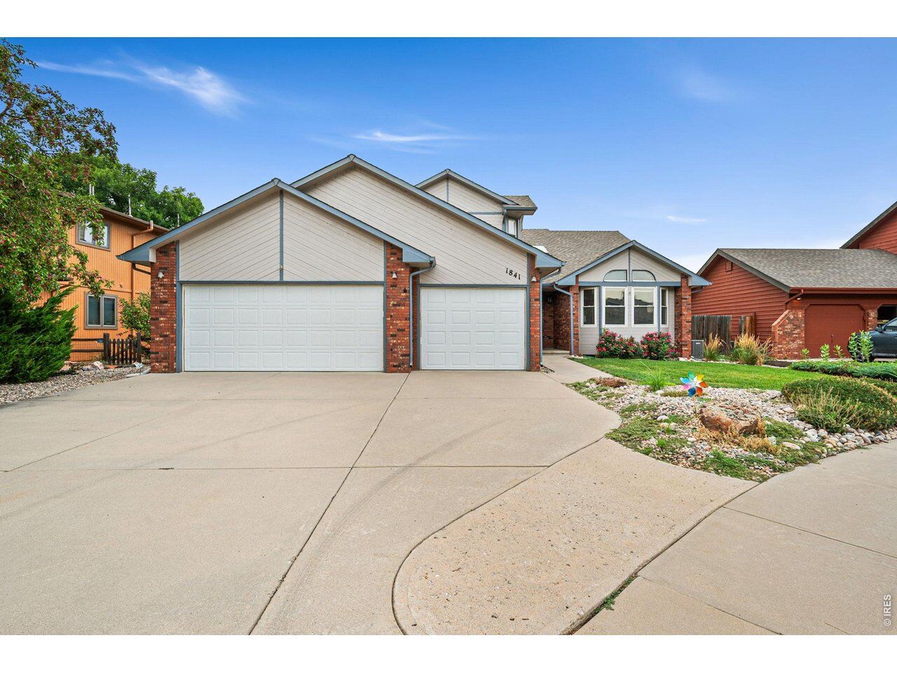 Property Photo:  1841 Silver Leaf Dr  CO 80538 
