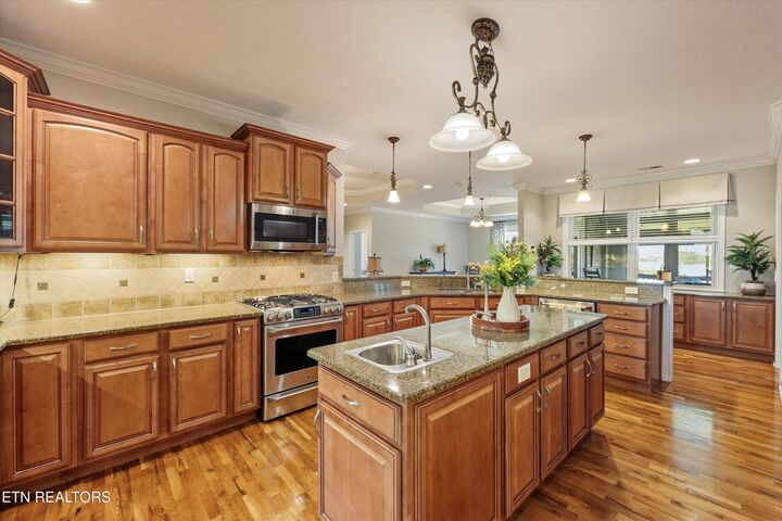 Property Photo:  3731 Shipwatch Lane  TN 37920 