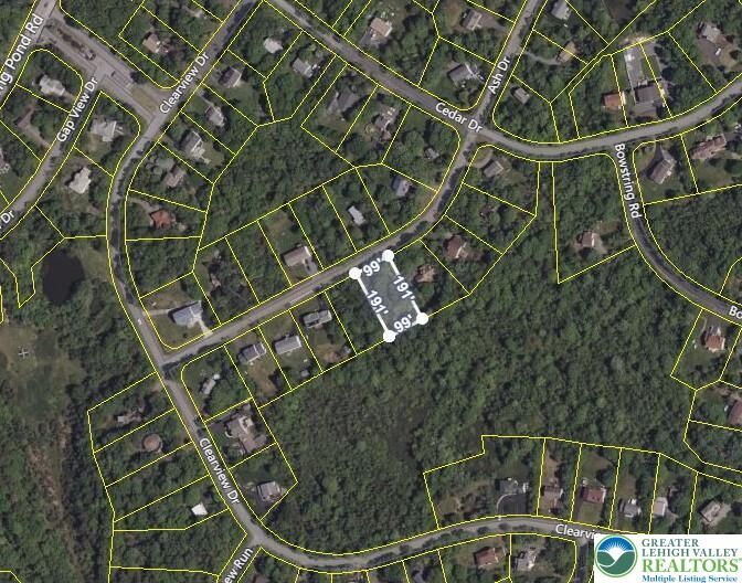 Property Photo: 124 Ash Drive PA 18334