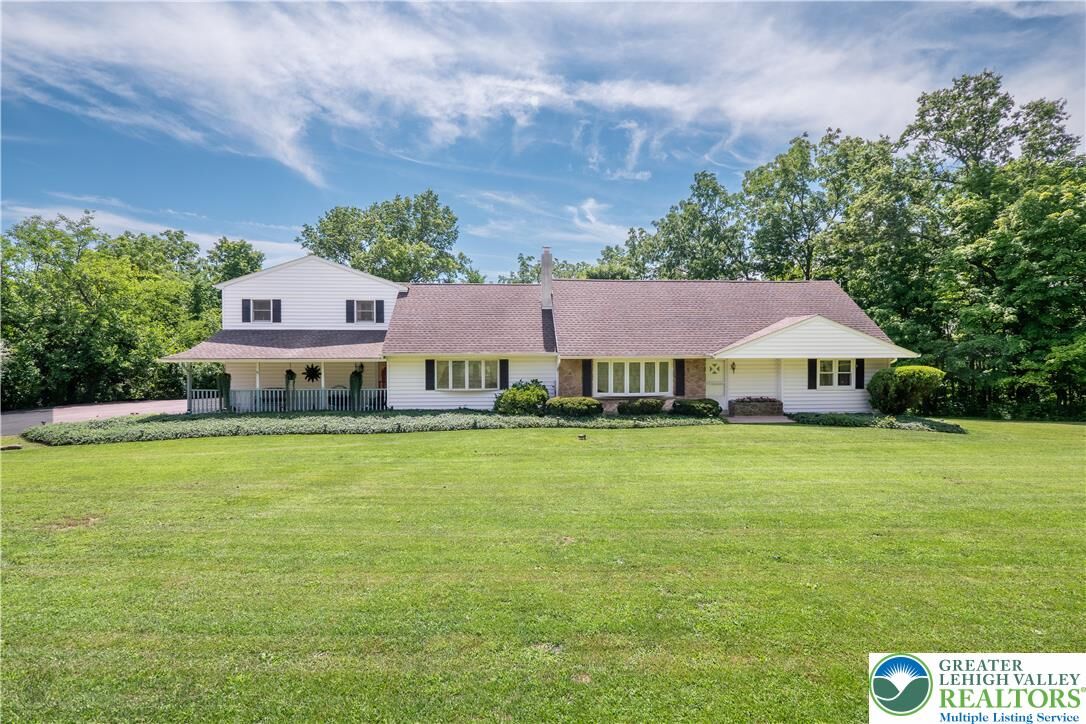 Property Photo:  630 Wilson Lane  PA 18960 