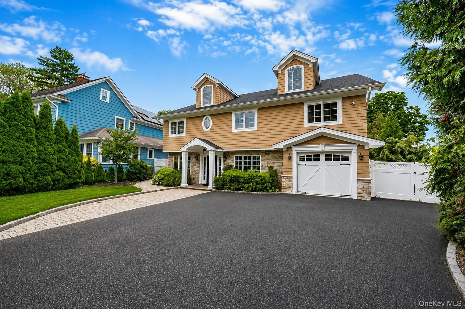 Property Photo:  70 Nursery Street  NY 11560 