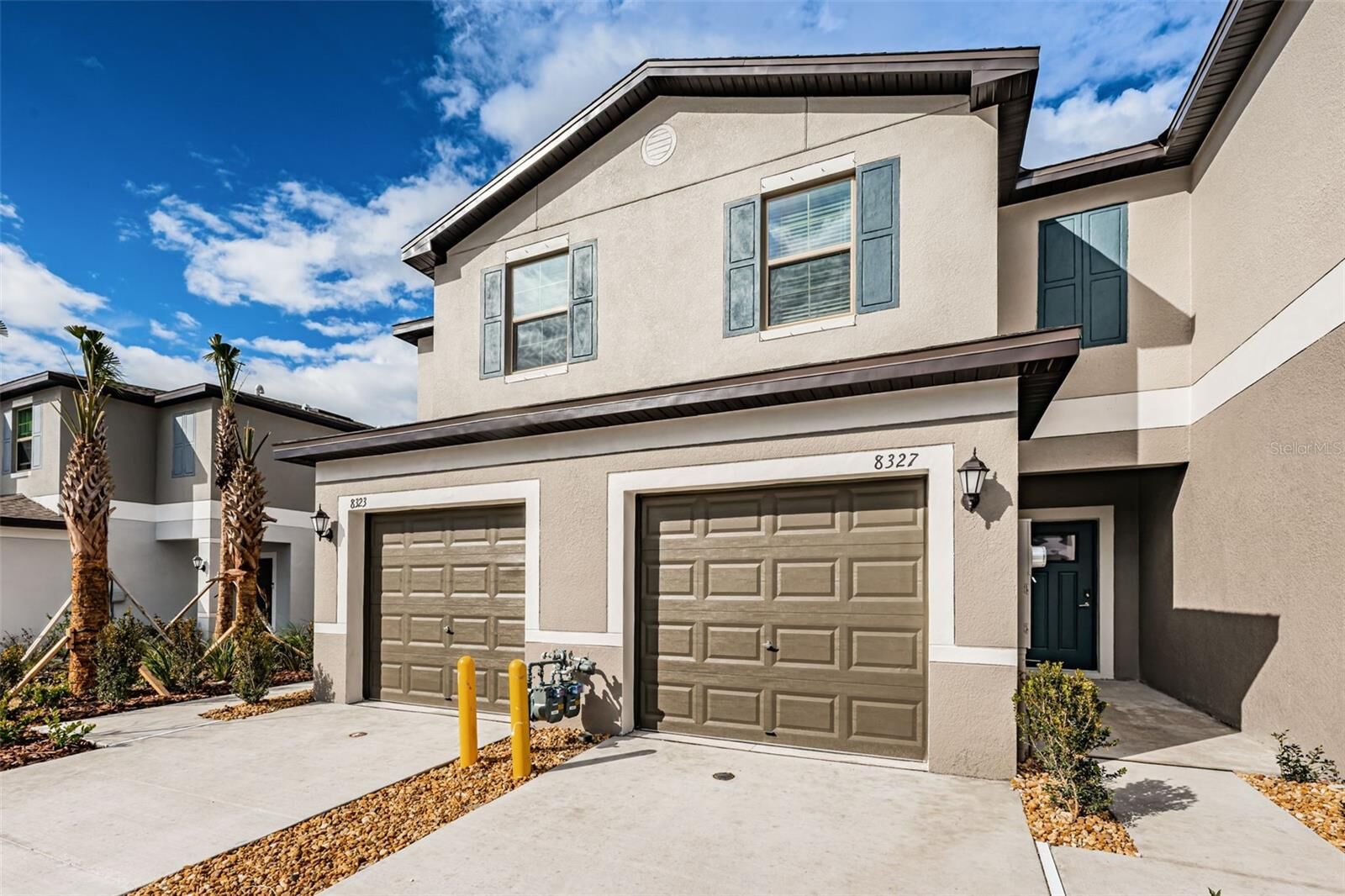 Property Photo:  8327 Crescent Oaks Drive  FL 34655 
