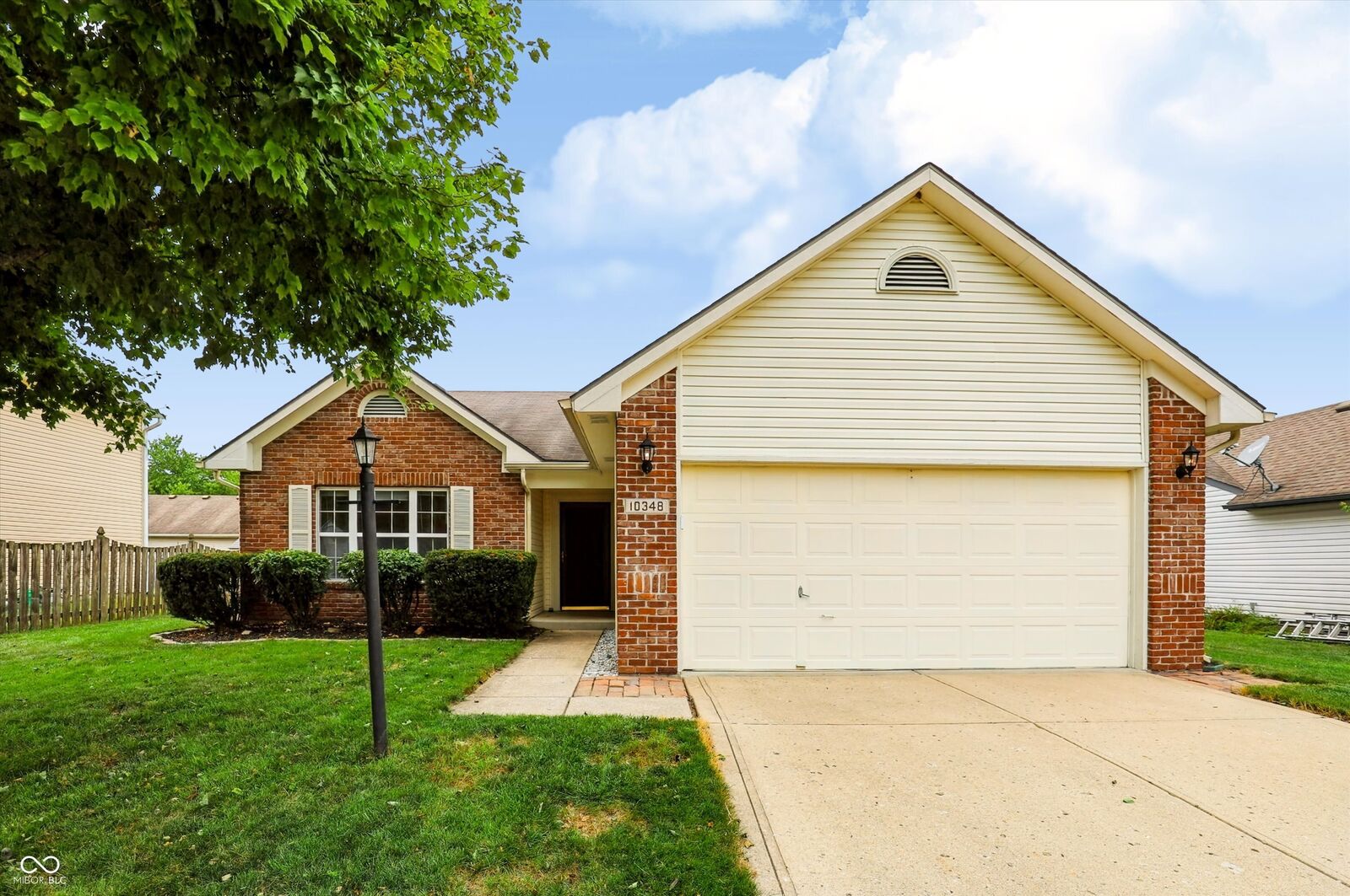 Property Photo: 10348 Northbrook Drive IN 46038