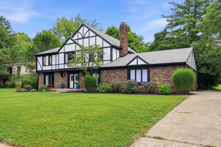 Property Photo: 4428 Briarwood Drive IN 46250