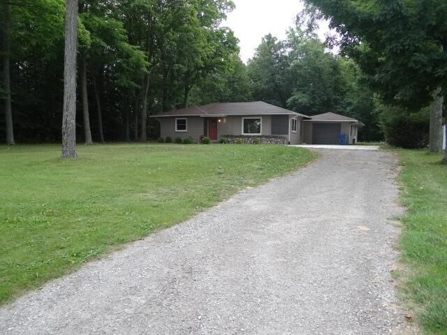 Property Photo: 3807 W M-61 Highway MI 48624