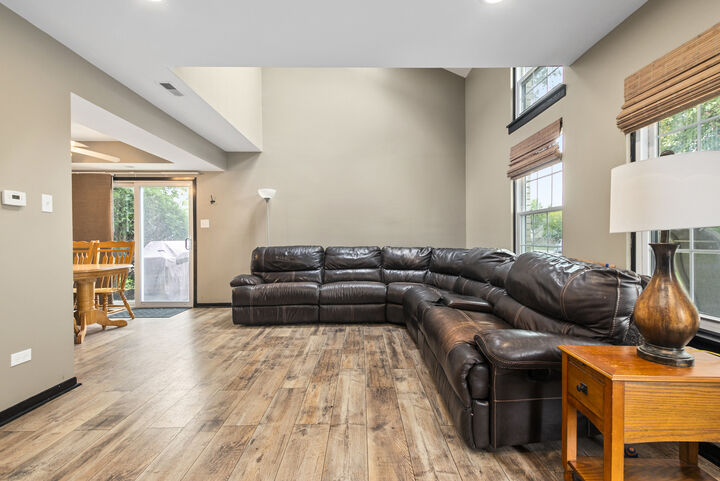 Property Photo:  17037 East Circle Drive 17037  IL 60477 