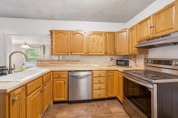 Property Photo: 1132 River Road ME 04474