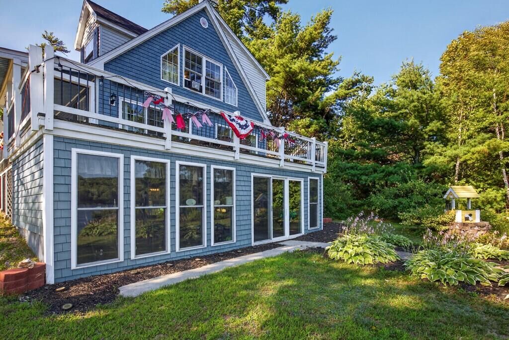 Property Photo:  202 Bear Cove Road  ME 04694 