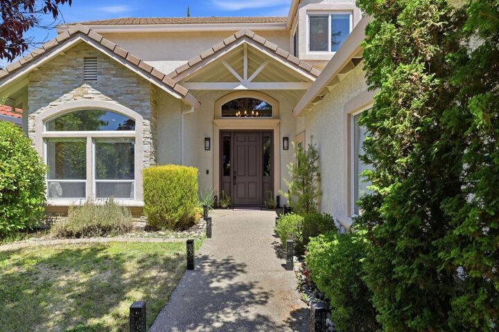 Property Photo:  5304 Flyway Drive  CA 95628 