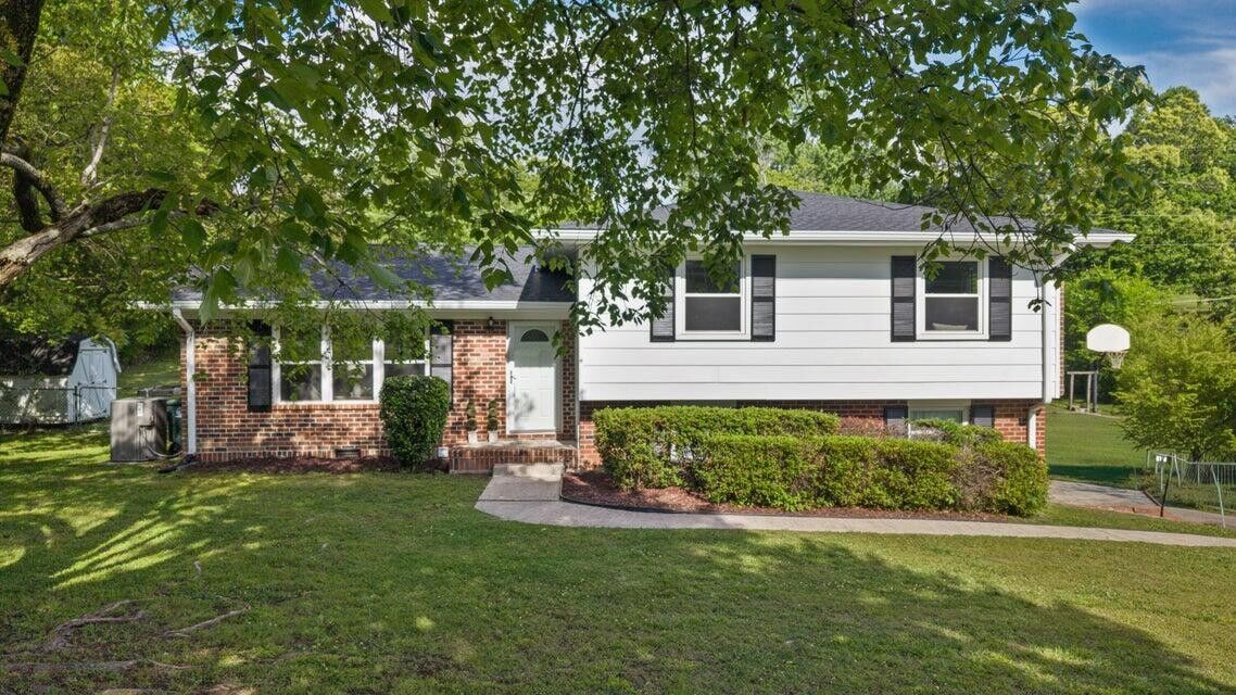 Property Photo:  2414 Standifer Gap Road  TN 37421 
