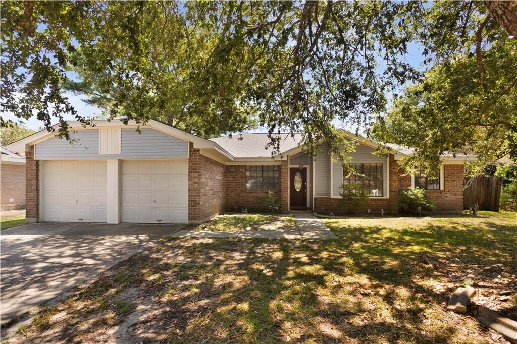 Property Photo: 70458 S Lake Caddo Court LA 70461