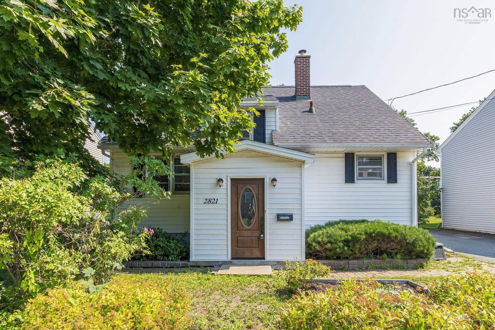 Property Photo: 2821 Ralph Devlin Drive NS B3L 3T2