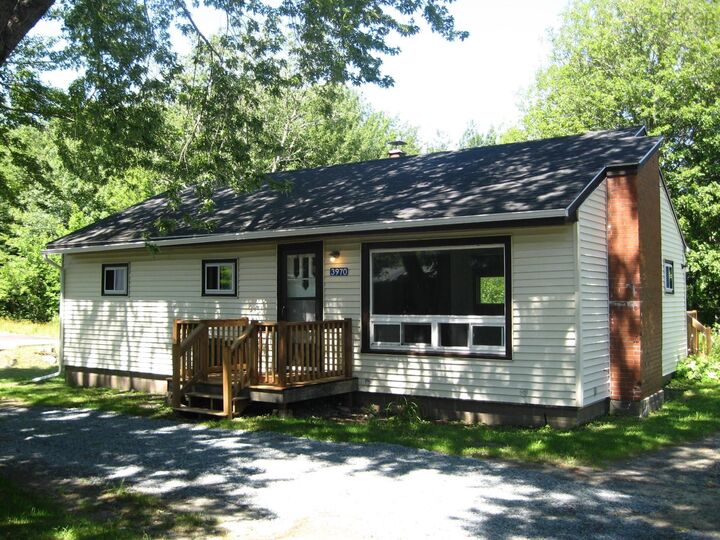 3970 Highway 3 — photo 1