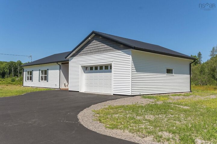 Property Photo: 233 Hall Road NS B0P 1R0