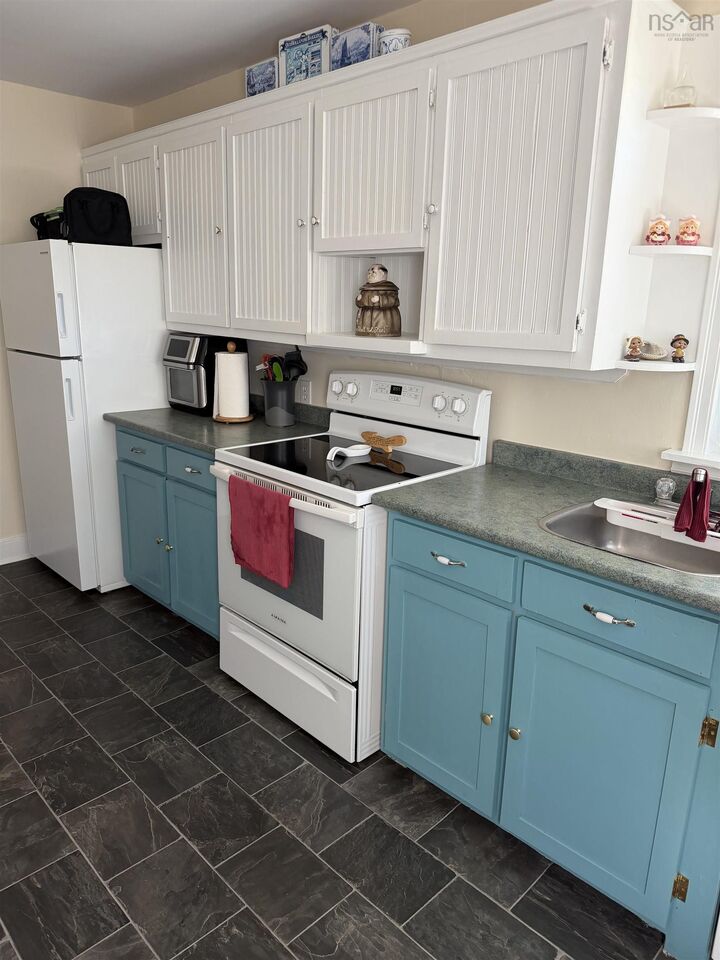 Property Photo: 15 Coady Avenue B2g 1T9 NS B2G 1T9