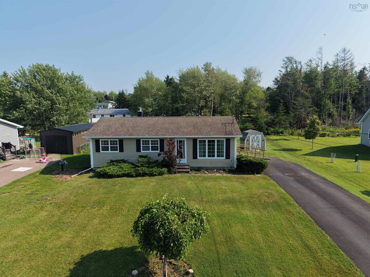 Property Photo: 15 Montery Drive NS B2N 5S4
