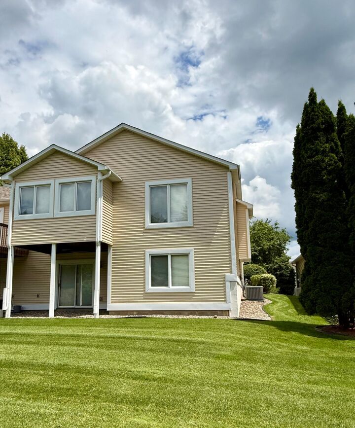 Property Photo:  808 Winterberry Drive  MN 55125 