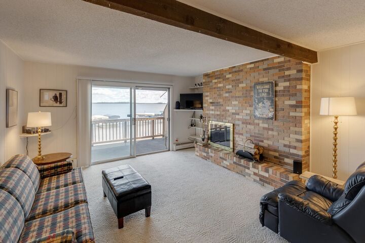 Property Photo:  9212 Edgewater Circle S 202  MN 56472 