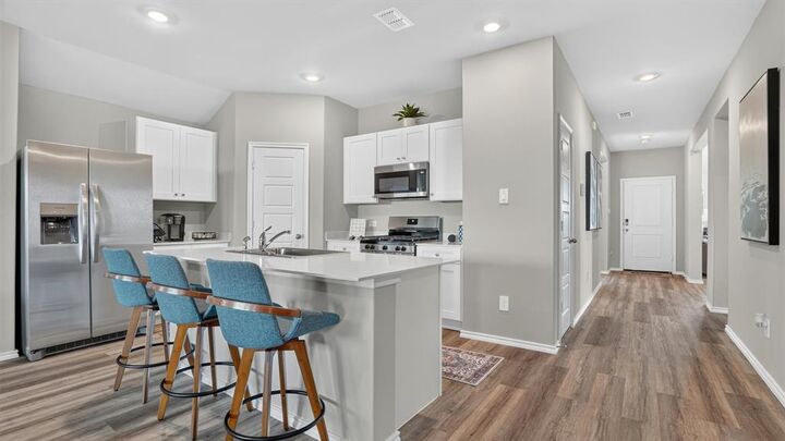 Property Photo: 153 Tumbleweed Drive TX 76071