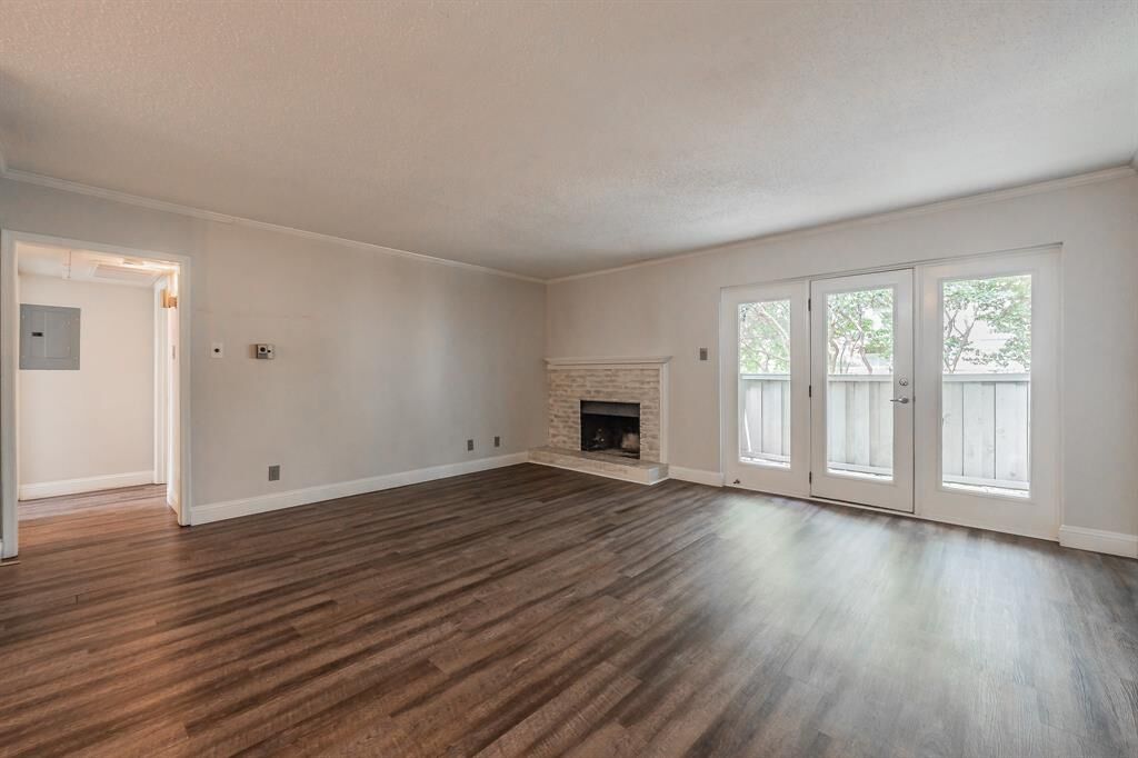Property Photo: 7706 Meadow Road 225 TX 75230