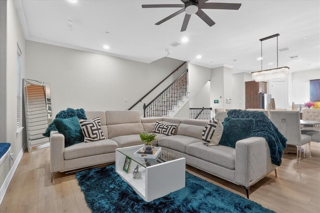 Property Photo: 8233 Short Street TX 75034
