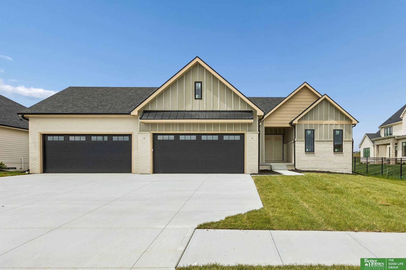 Property Photo:  3308 S 206th Street  NE 68022 