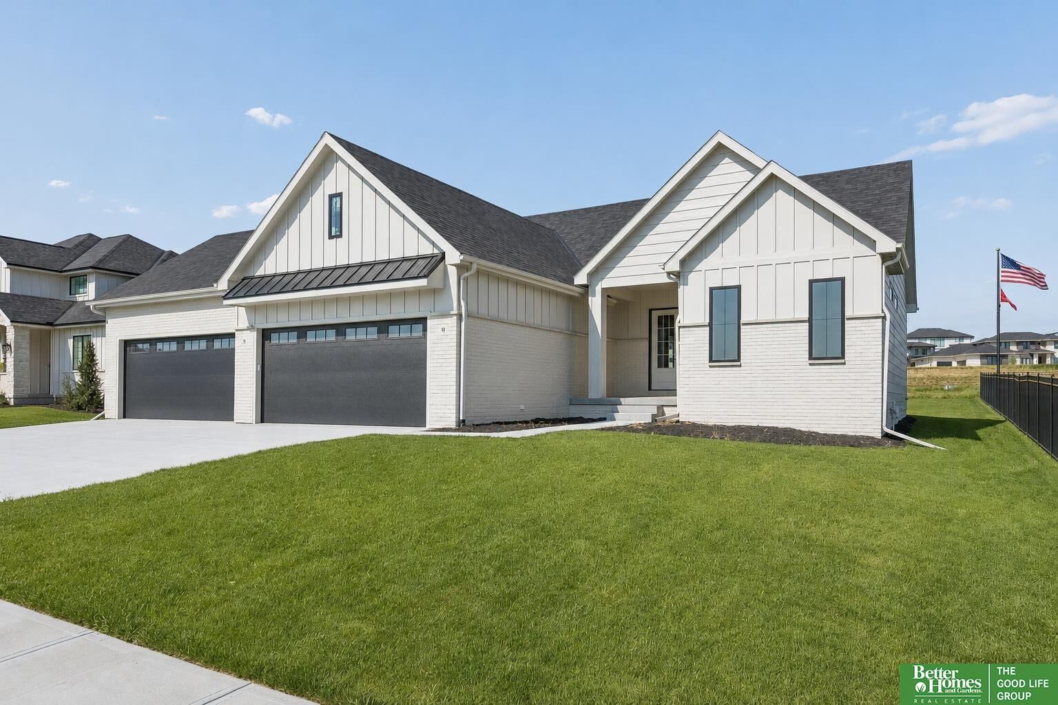 Property Photo: 3308 S 206th Street NE 68022