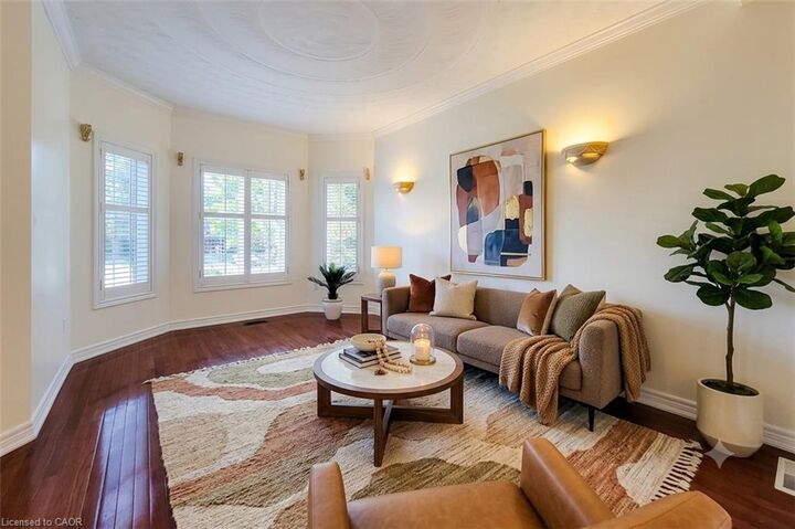 Property Photo: 49 Stonehenge Drive ON L9K 1N6
