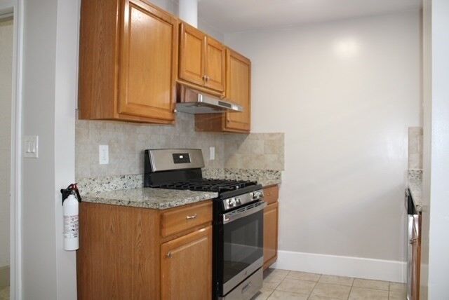 Property Photo: 17 Sewall Street 1 MA 02145