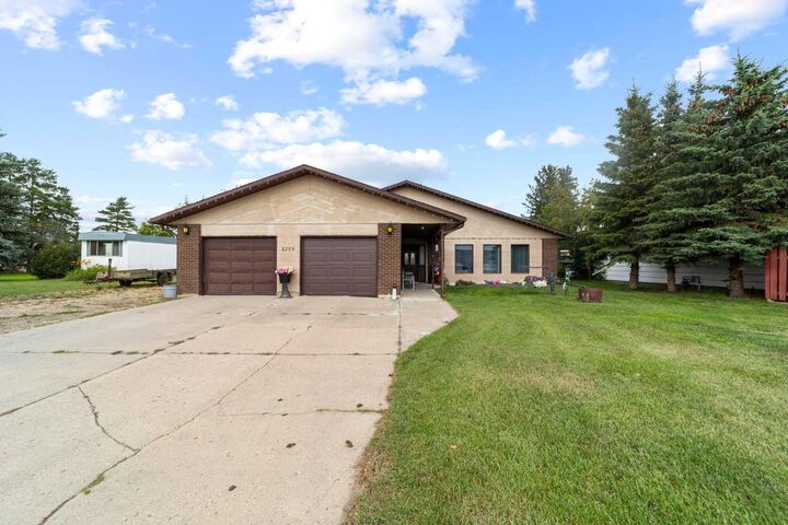 Property Photo: 5205 48 Avenue AB T0B 4C0