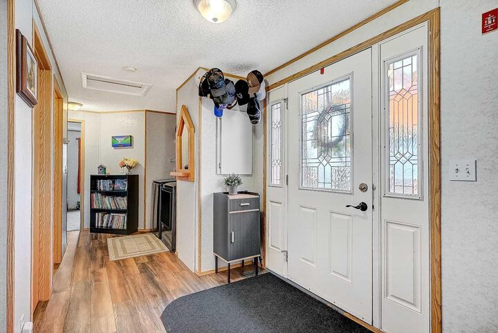 Property Photo: 9511 111 Avenue AB T0H 0W1