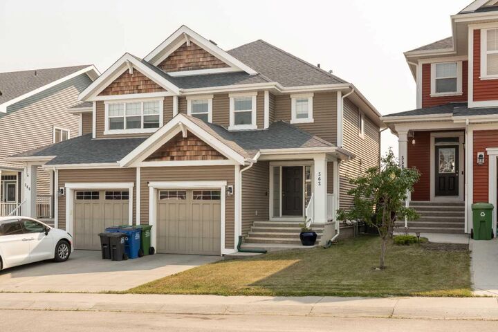 Property Photo:  562 River Heights Crescent  AB T4C 0T8 