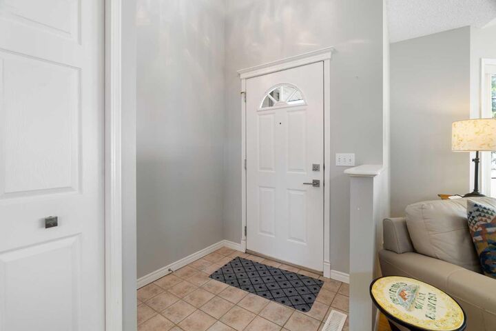Property Photo: 71 Scotia Landing NW AB T3L 2K2