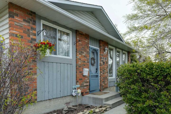 Property Photo: 323 Ranchview Place NW AB T3G 1J8
