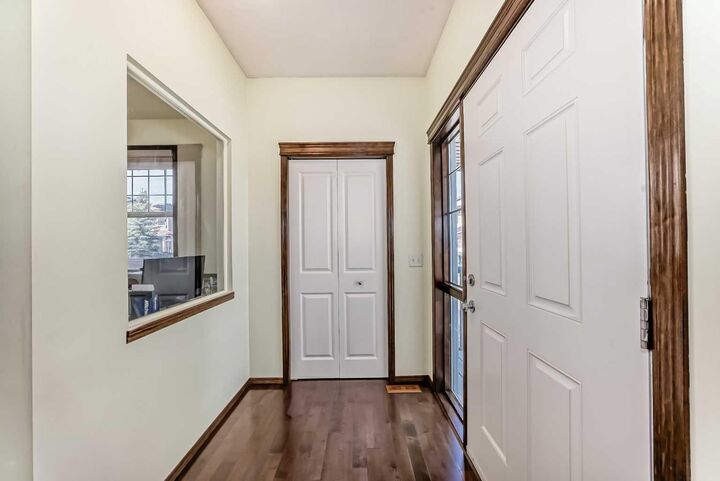 Property Photo: 55 Eversyde Gardens SW AB T2Y 5E2
