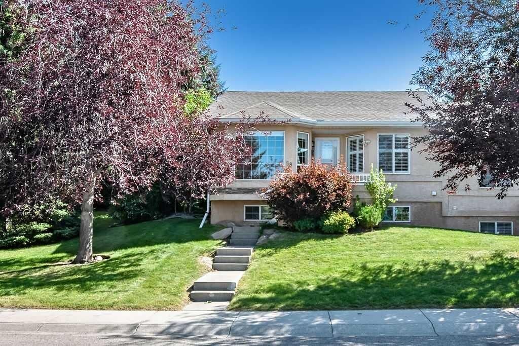 Property Photo:  58 Sierra Morena Green SW  AB T3H 3E5 